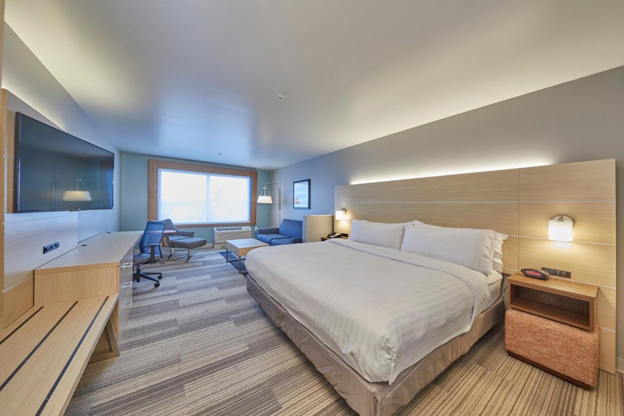 Holiday Inn Express & Suites - Hermiston Downtown By Ihg Exterior photo
